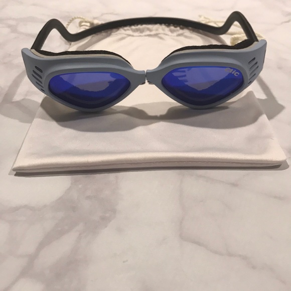 Clic Snowboarding Goggles with 100% UV Protection - Picture 2 of 8